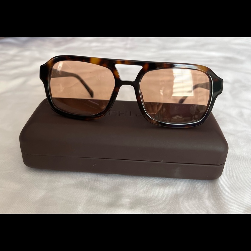 VEHLA sunglasses